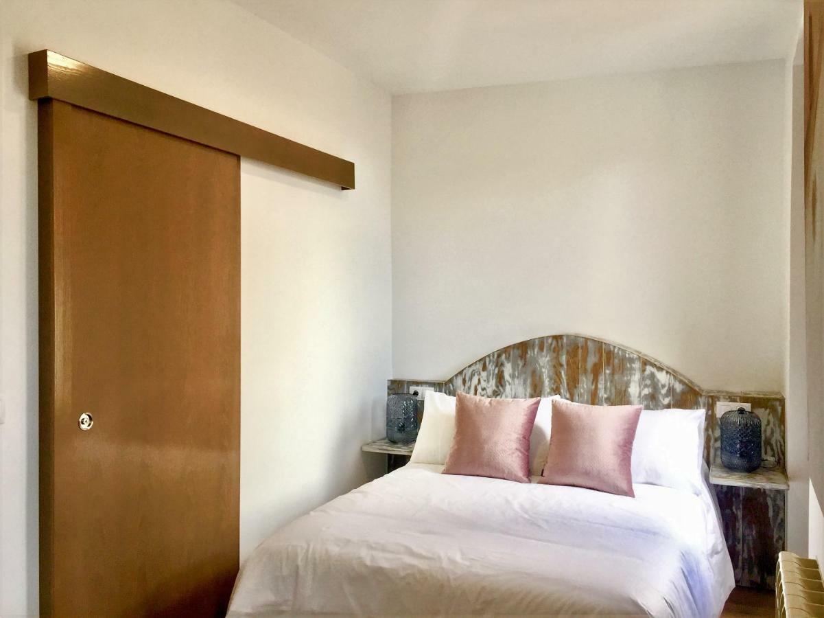 Caesarina III Apartman Caces Kültér fotó